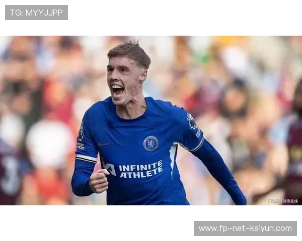 切尔西反抢速度极快，帕尔默远射稍偏