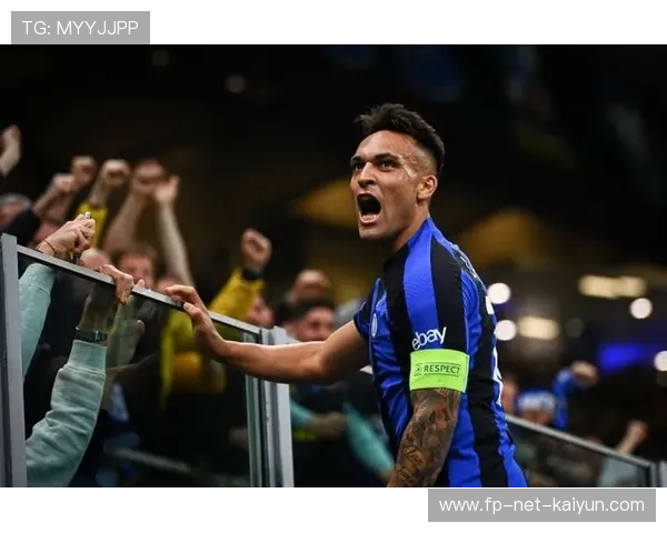 国米劳塔罗左脚停球后劲射为球队带来荣耀