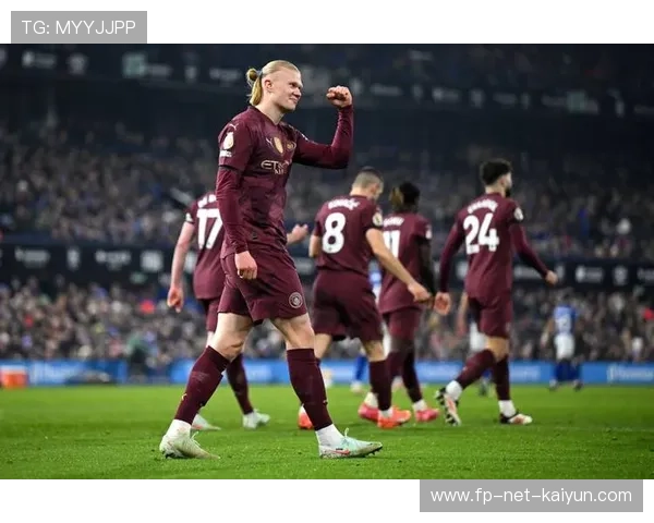 德布劳内任意球助攻哈兰德完成破门